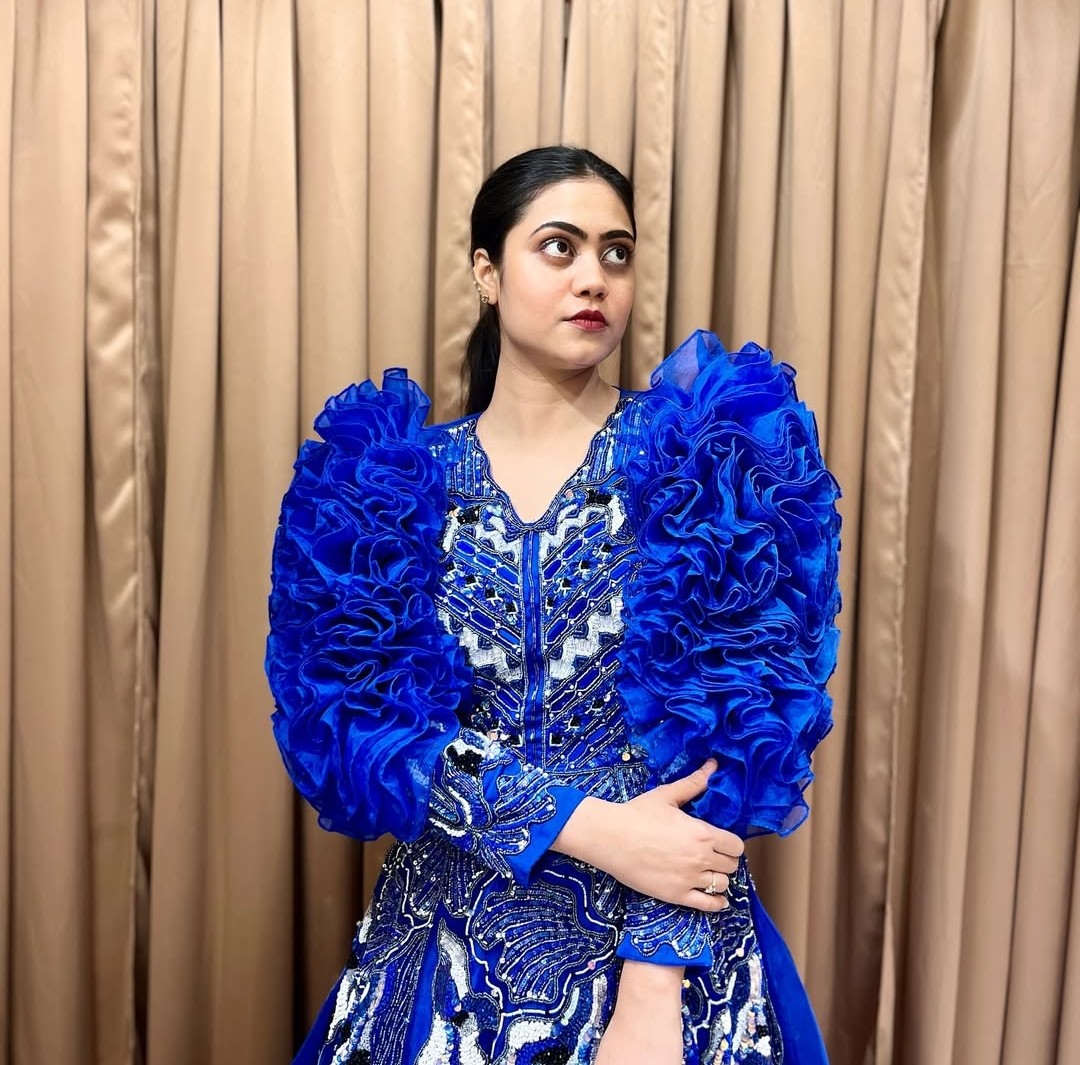 BLUE RUFFEL SLEEVES GOWN