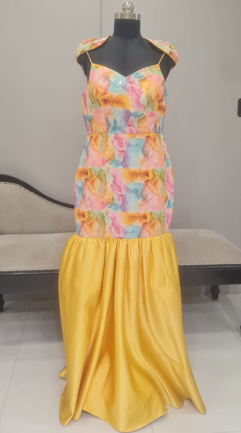 MULTICOLOR/YELLOW  FISHCUT GOWN
