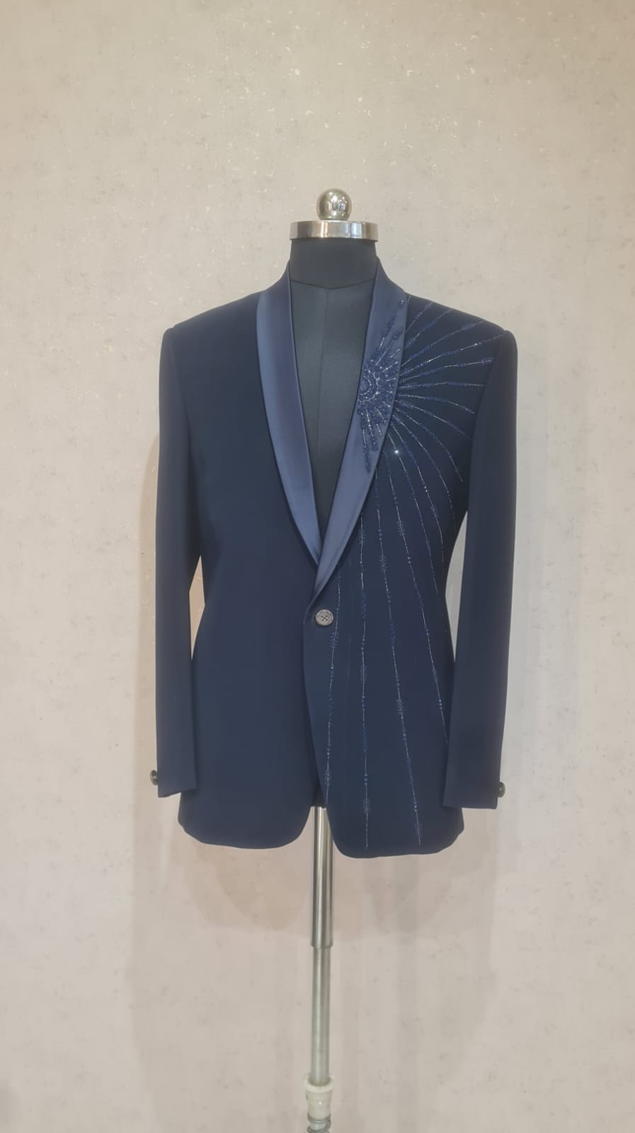 BLUE WORK ON LEFT COLLAR TUXEDO SET