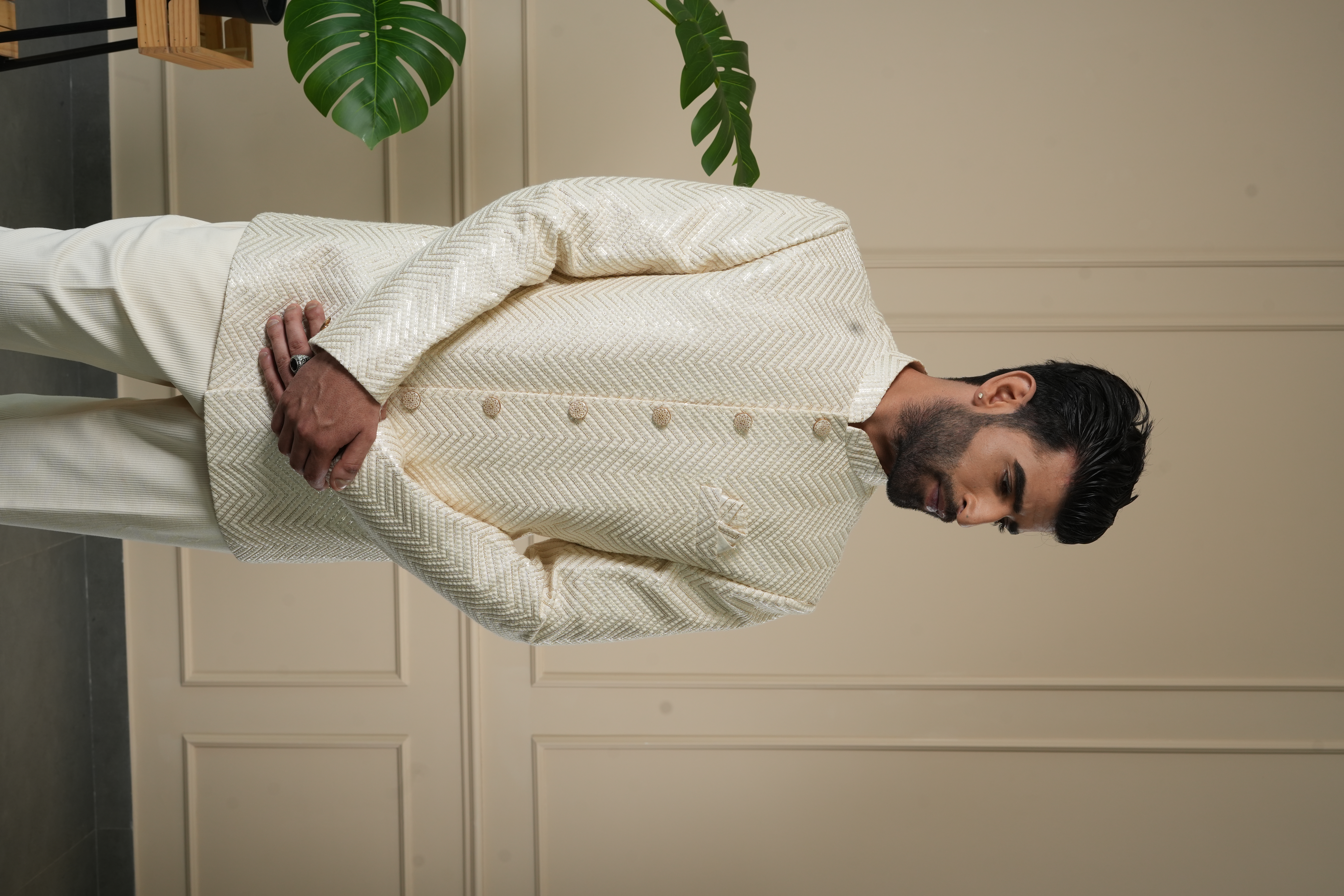 WHITE ZIGZAG SERWANI SET